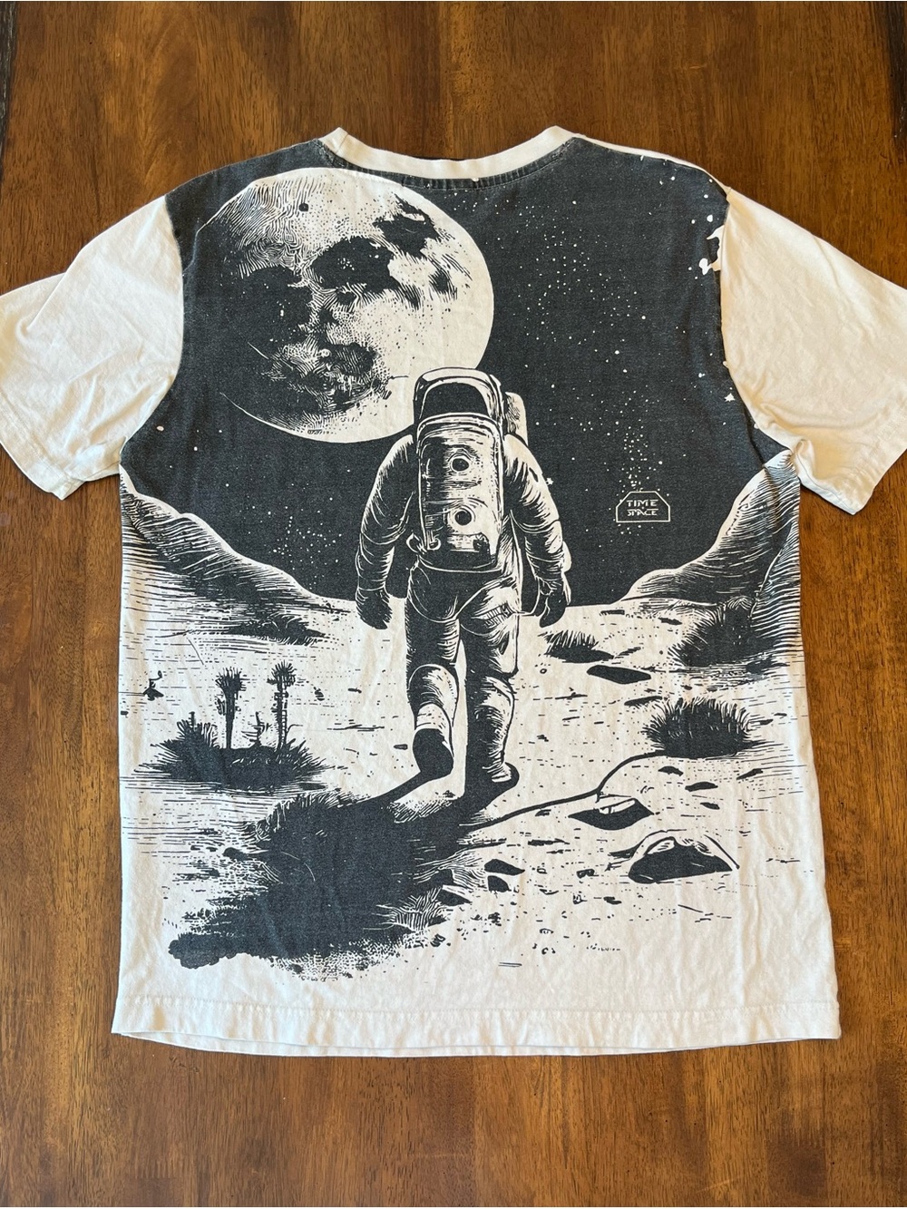 Time Space Astronaut Moon Graphic Tee Mens Large Streetwear
